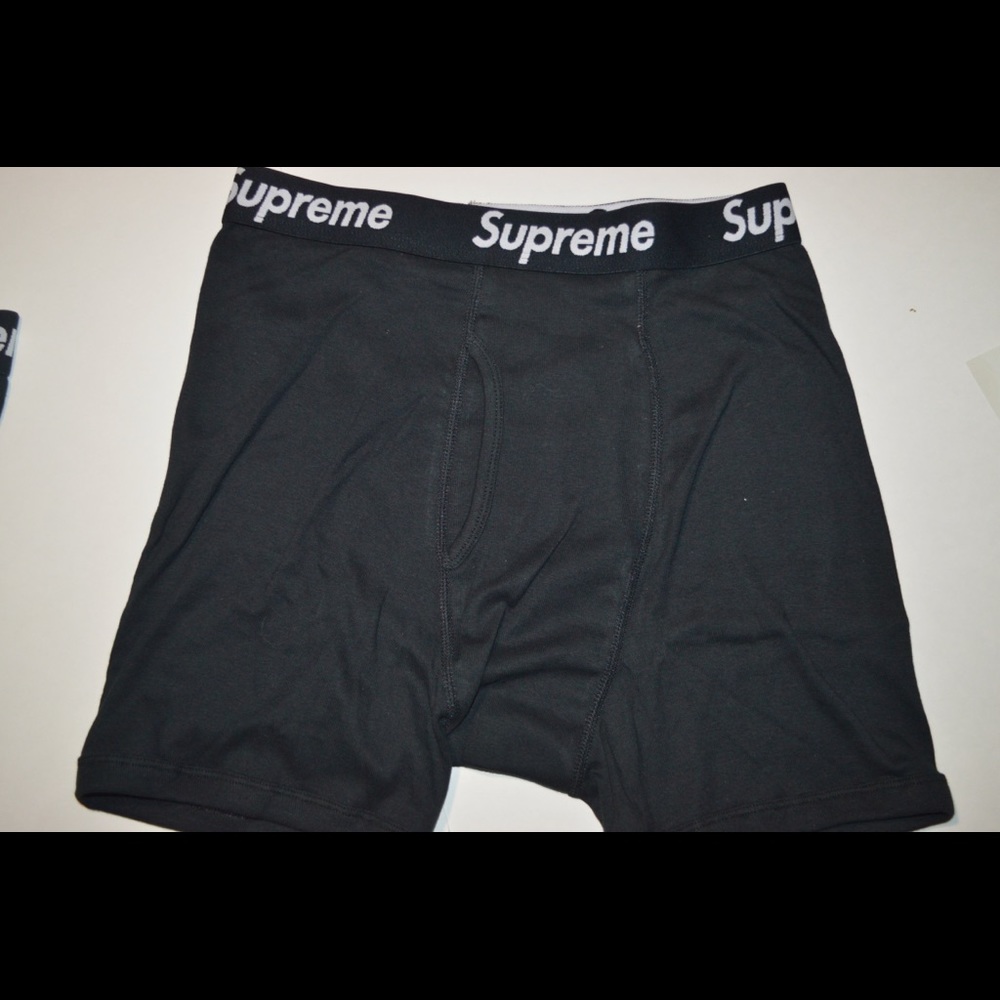 Brand new Single supreme boxer brief size medium